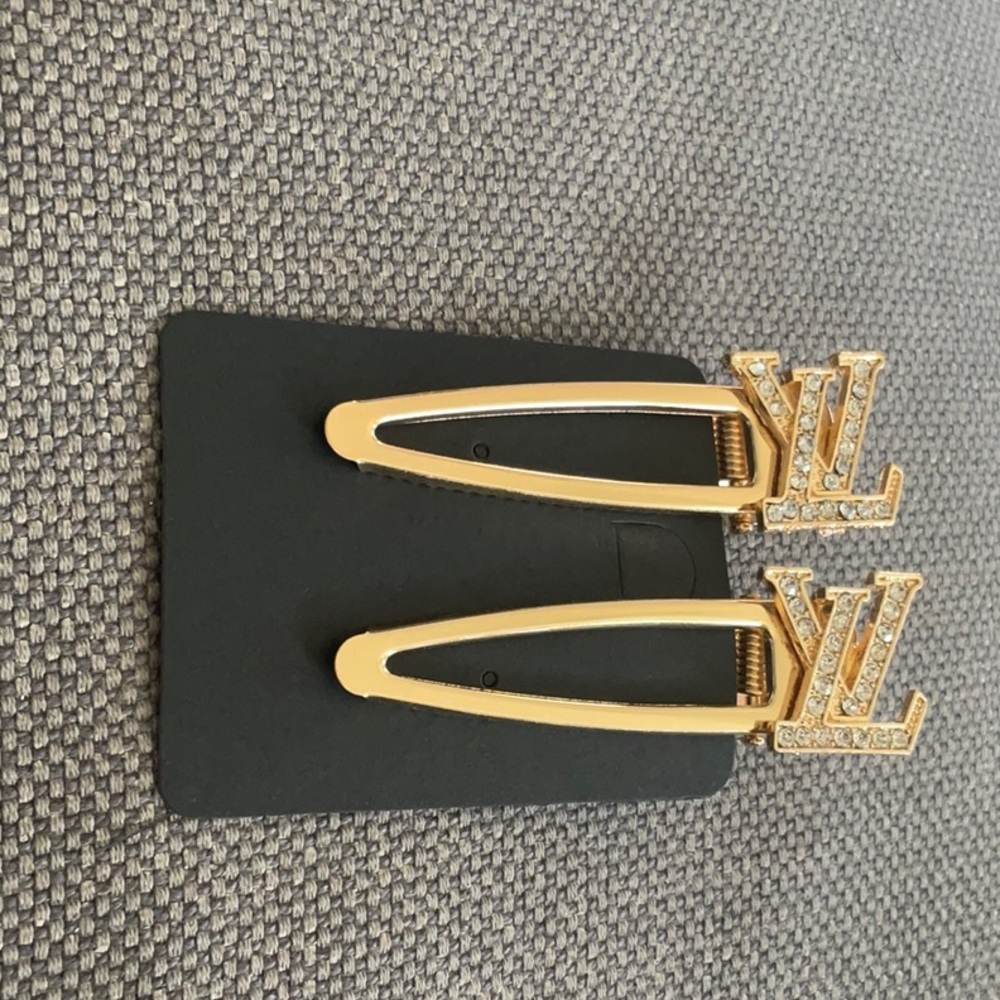 Gold LV YSL Designer Logo Bling Hair Clips - Picture 3 of 3